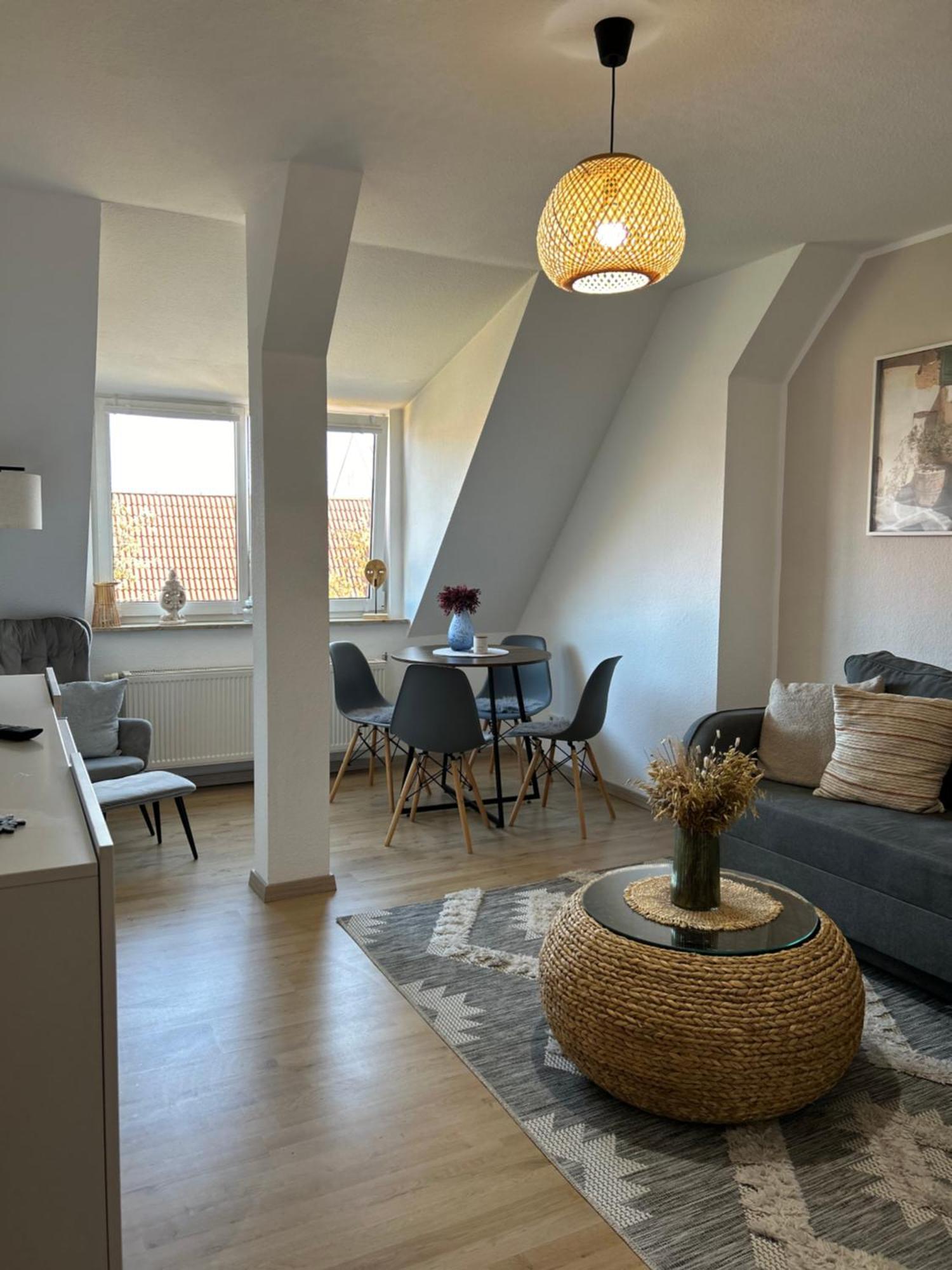 Gemuetliches Altstadtapartment Mit Balkon Und Smart Tv Erfurt Exteriör bild