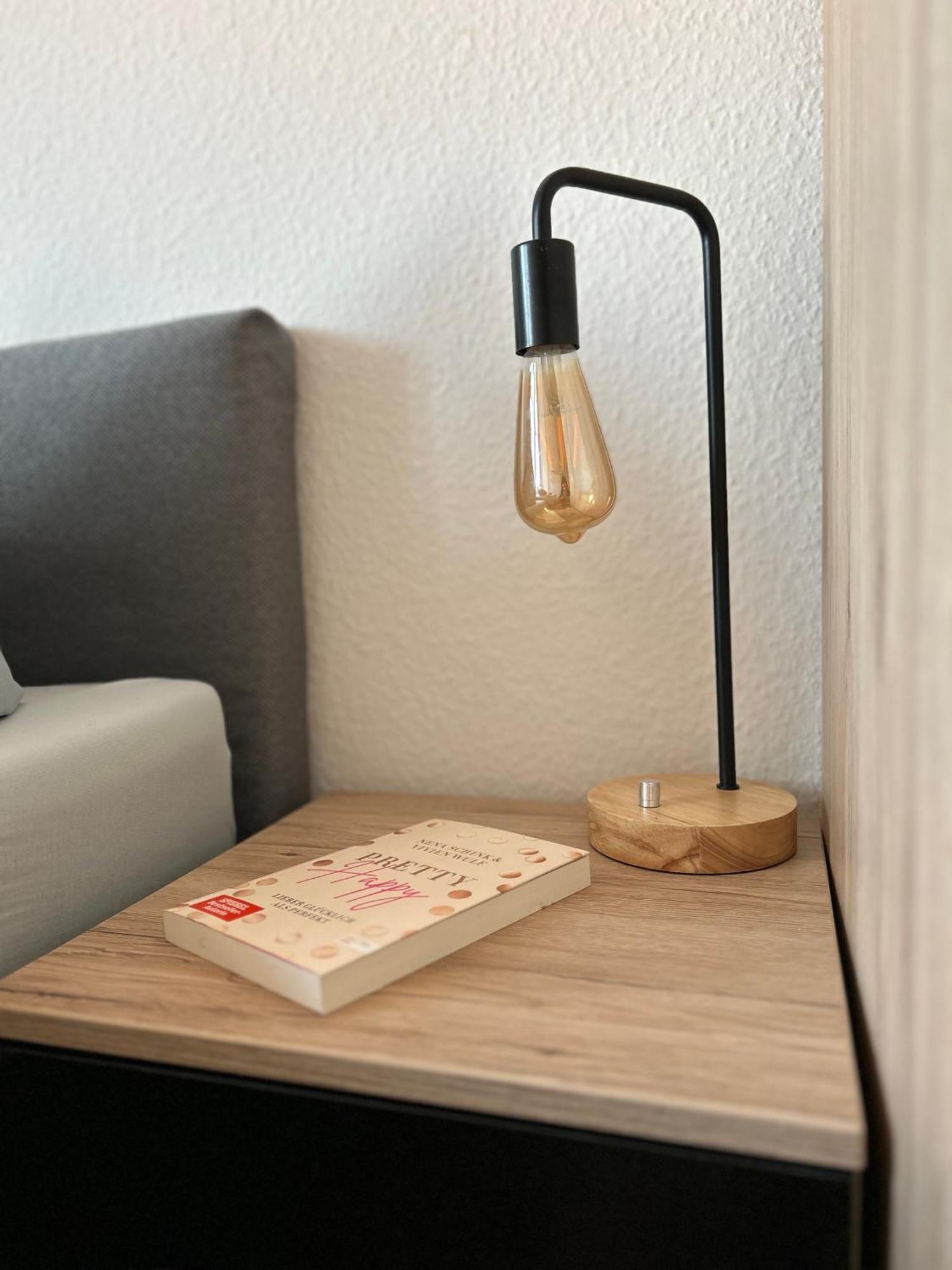Gemuetliches Altstadtapartment Mit Balkon Und Smart Tv Erfurt Exteriör bild